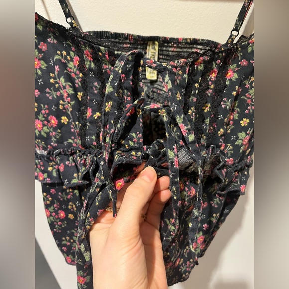 Free people ruffled lace up cami size small - Picture 2 of 5